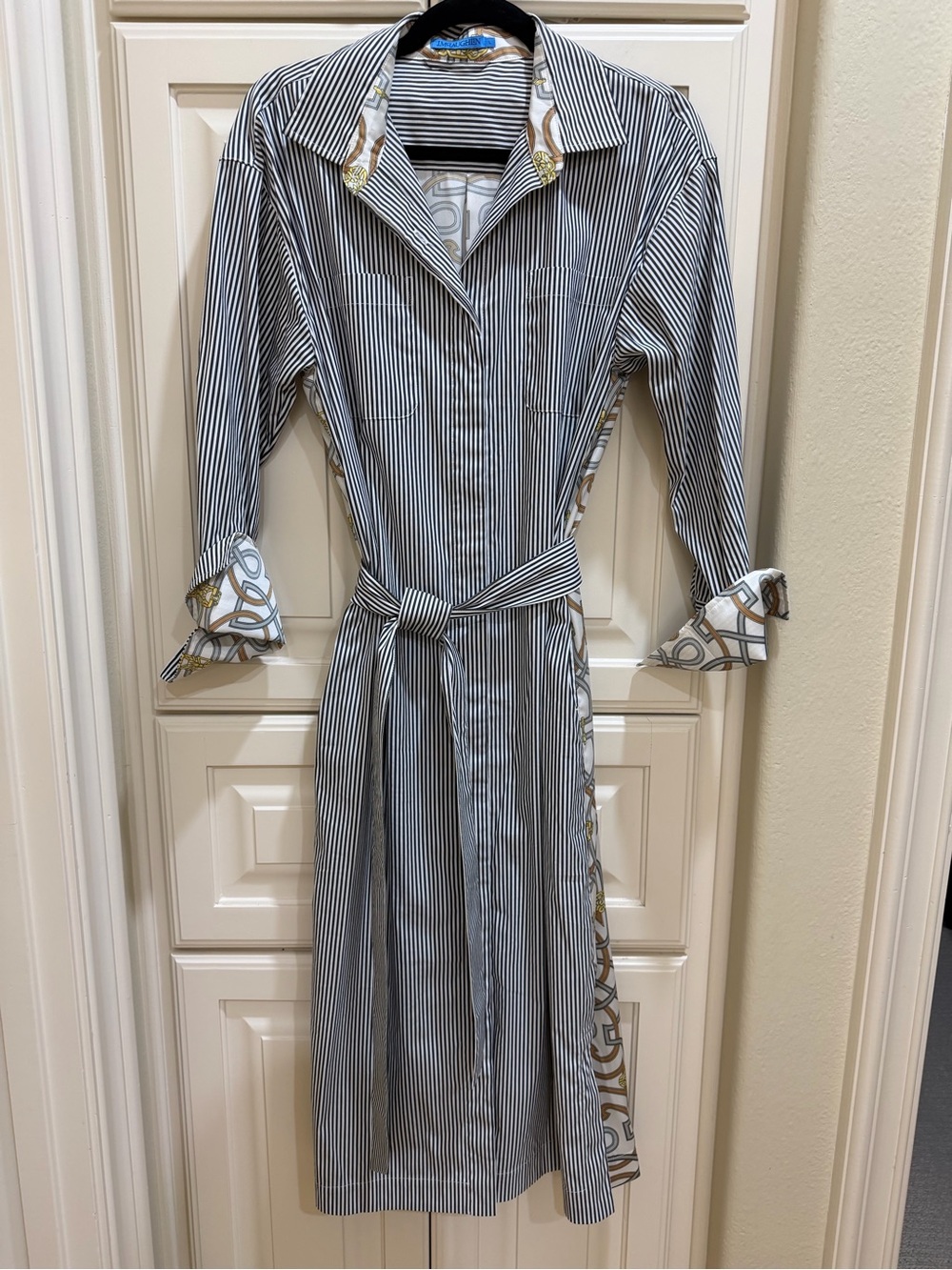 J. McLaughlin Black & White Striped Midi Shirt Dress with Chain-Print Trim - Picture 4 of 4